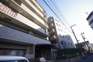 中野方南町グランドハイツ外観