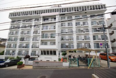 カーサ和泉 外観