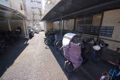 ライオンズマンション方南町外観4