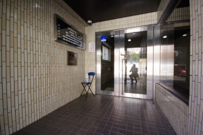 ライオンズマンション方南町外観3