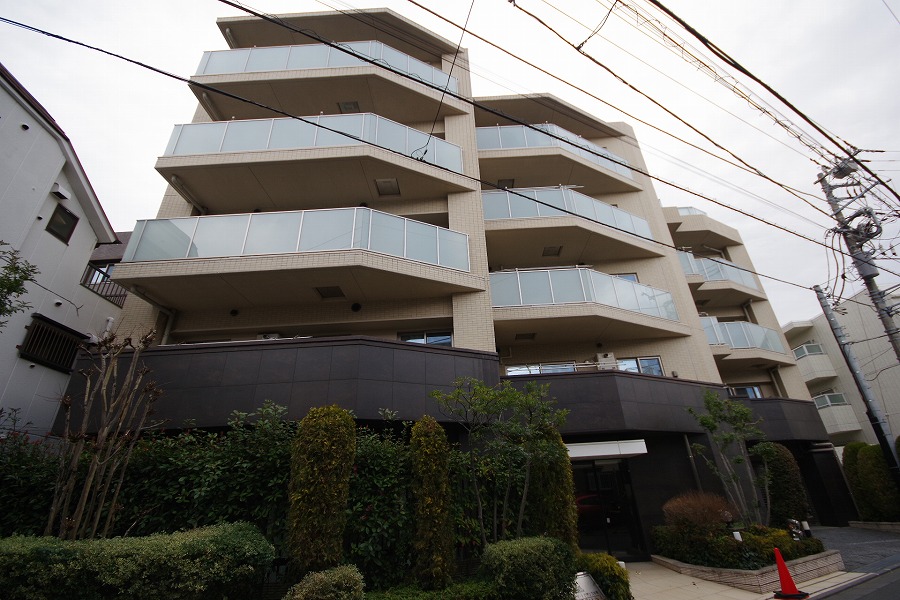 グローベルザ・レジデンス中野　外観キャッチ