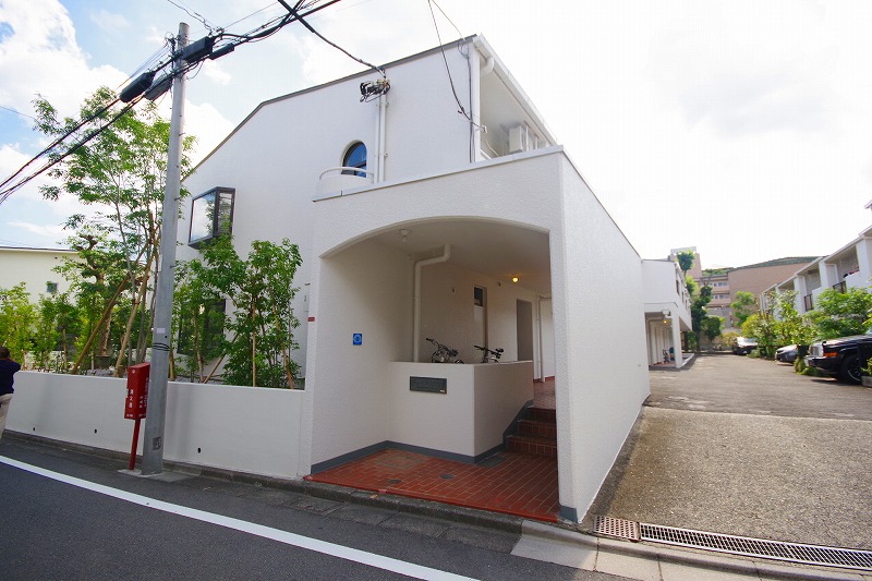 パセオ杉並　外観キャッチ