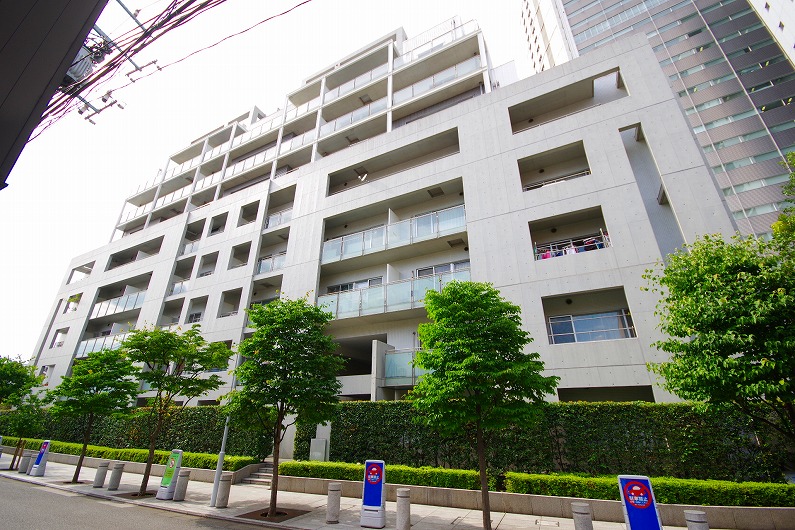 レジデンス中野坂上_外観キャッチ