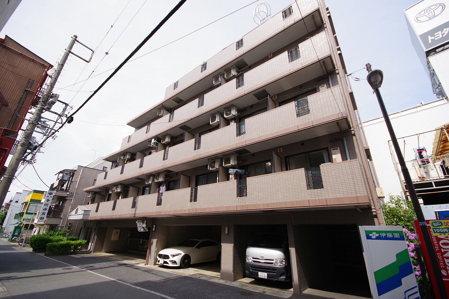 ロイヤルパレス中野坂上外観キャッチ