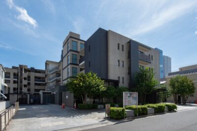 レジデンシャル中野坂上外観キャッチ