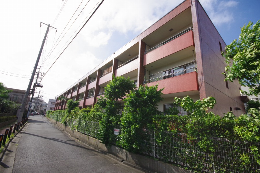 和泉サンハイツ外観キャッチ